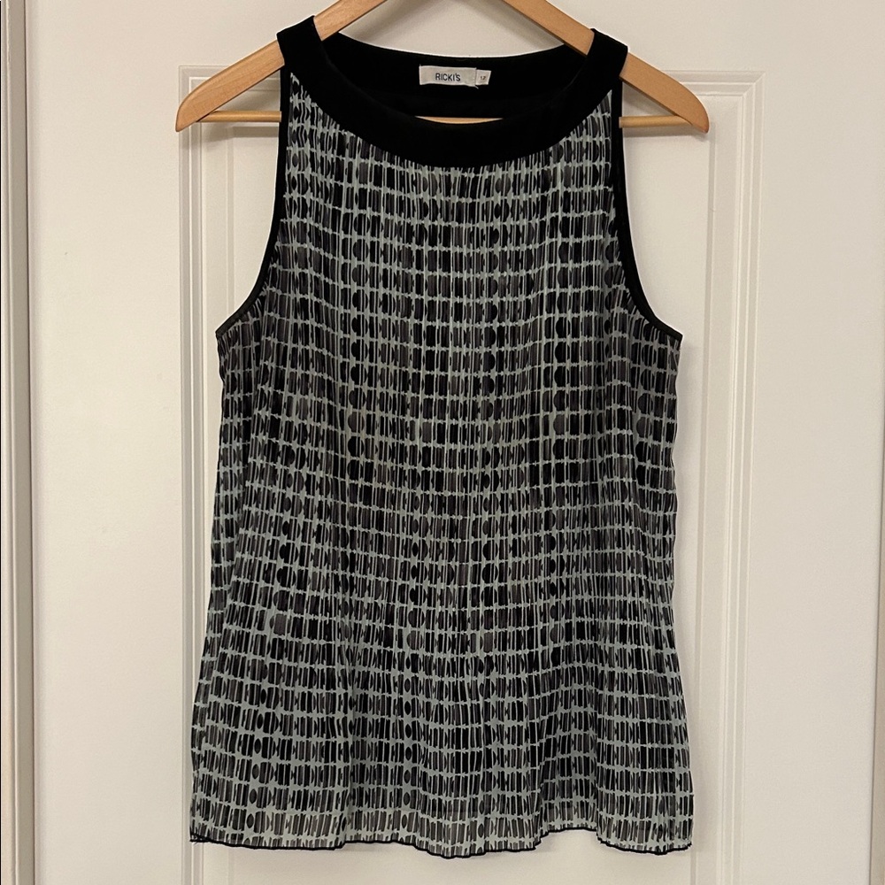 Ricki's Grey Green Sheer overlay  Geometric Tunic Top